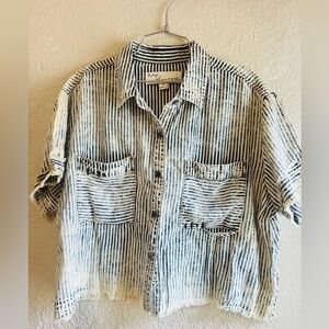 Vintage Havana Cropped Button Down Shirt size Small